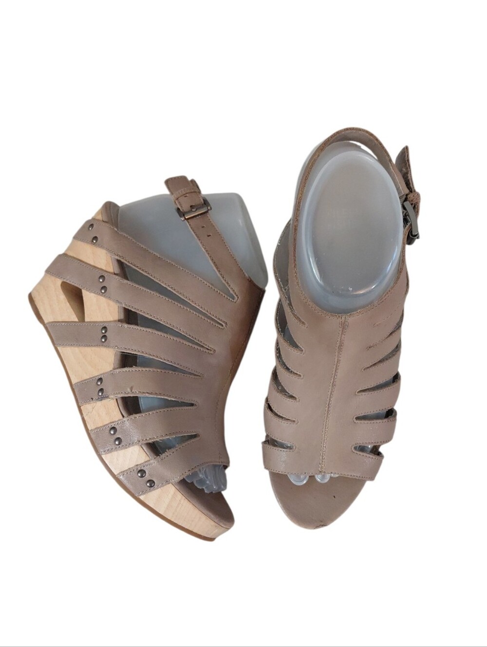 Eileen Fisher Taupe Strappy Cut Out Wood Wedge Sandals Size 8 - Picture 14 of 14